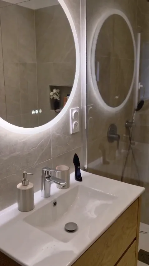 Salle de bains réalisée par Plomberie Jo à Nans-les-Pins